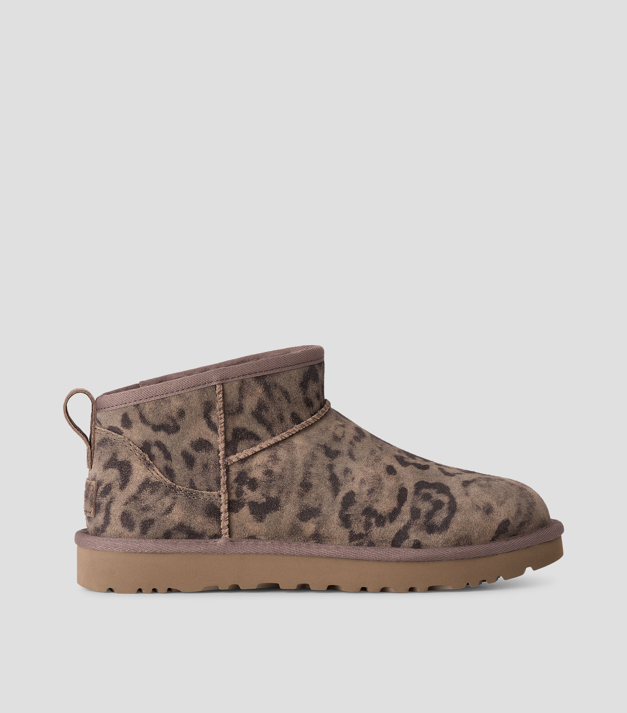 Botines Classic Ultra Mini Spotted de gamuza Mujer